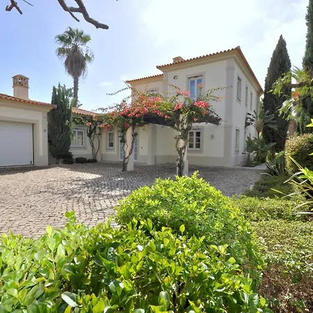 4 Bed 4 Baths Optional Heated Pool Close To Amenities Hotel Quarteira